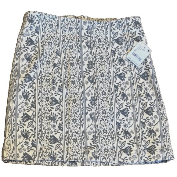 Free People Dresses & Skirts - Free People  Mini Skirt Size 0 Modern‎ Femme Macadamia Combo NWT Beige Grey